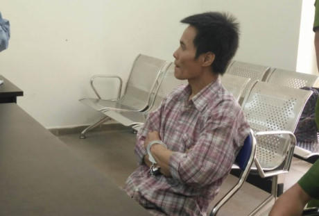 Phóng hỏa đốt vợ con trong cơn ghen, chồng lĩnh án