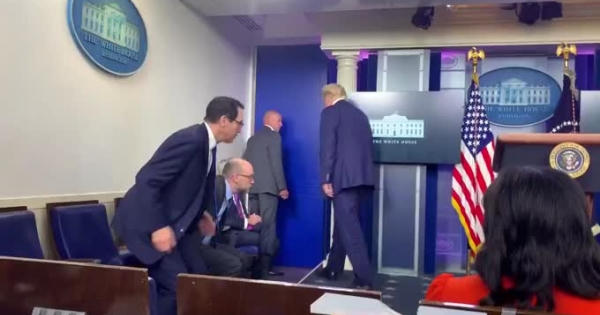 Nổ súng bên ngoài Nhà Trắng, Tổng thống Trump được hộ tống rời họp báo