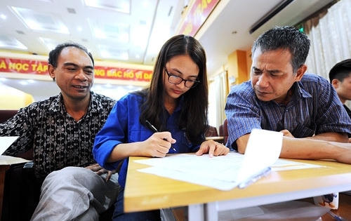 Vì sao cả trăm đại học phải tuyển bổ sung số lượng lớn
