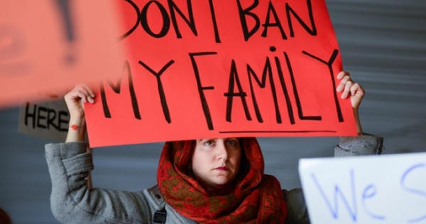 Thẩm phán Mỹ chặn sắc lệnh trục xuất người tị nạn của Trump