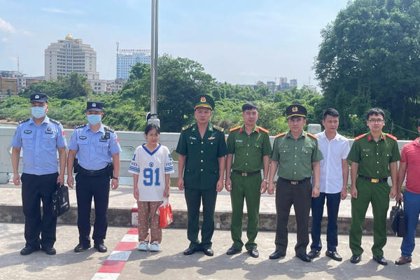 Trốn truy nã với hơn 100 tỷ đồng, “nữ quái” sa lưới tại cửa khẩu Móng Cái