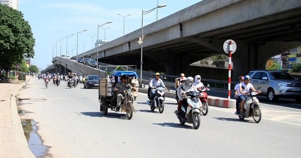 Dự báo thời tiết ngày 4/9: Hà Nội ngày nắng, đêm có mưa rào và giông