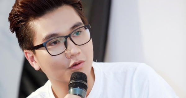 MC Công Tố khiến fan bất ngờ khi tiết lộ việc mất thính lực MC Công Tố khiến fan bất ngờ khi tiết lộ việc mất thính lực