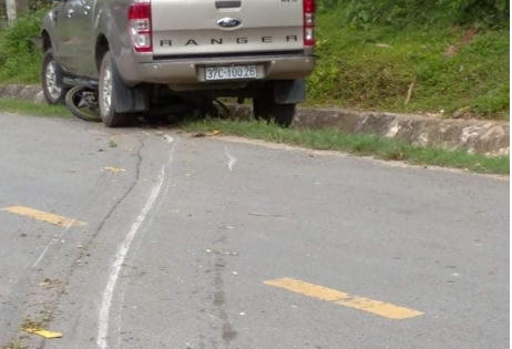 Xe bán tải đâm tử vong người phụ nữ bán măng: Tài xế là Trưởng phòng TN&MT