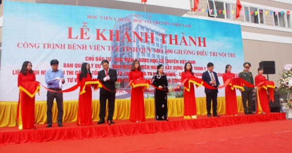 Học viện Y - Dược học cổ truyền Việt Nam kỷ niệm 64 năm ngày Thầy thuốc và khánh thành bệnh viện Tuệ Tĩnh