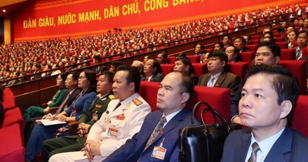 Đại hội XIII: Phát huy lợi thế kinh tế biển, bảo vệ chủ quyền biển đảo Đại hội XIII: Phát huy lợi thế kinh tế biển, bảo vệ chủ quyền biển đảo