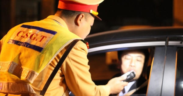 Mở đợt cao điểm xử lý vi phạm nồng độ cồn, quá tải, tốc độ đến 20/9