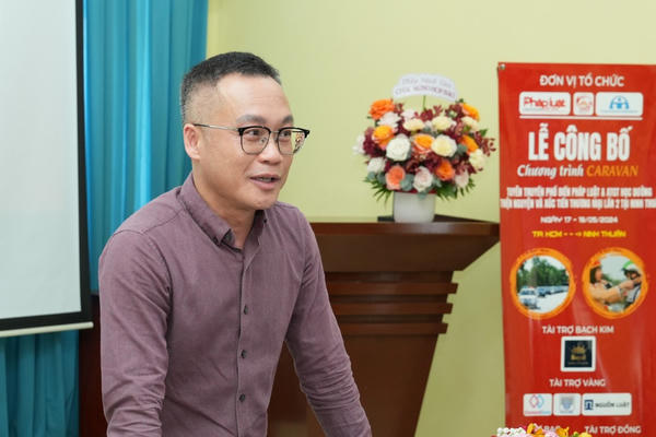 Báo Pháp luật Việt Nam tổ chức lễ công bố Chương trình Carvan Tuyên truyền phổ biến pháp luật và An toàn giao thông lần 2 Báo Pháp luật Việt Nam tổ chức lễ công bố Chương trình Carvan Tuyên truyền phổ biến pháp luật và An toàn giao thông lần 2