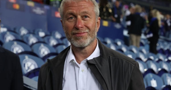 Tỷ phú Abramovich muốn bán Chelsea với mức giá trên trời
