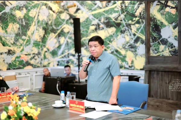 Phó Thủ tướng Nguyễn Chí Dũng: Cần triển khai các dự án phục vụ APEC 2027 nhanh, tốt và chất lượng nhất Phó Thủ tướng Nguyễn Chí Dũng: Cần triển khai các dự án phục vụ APEC 2027 nhanh, tốt và chất lượng nhất