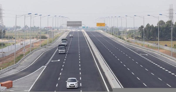 Phê duyệt Quy hoạch phát triển mạng lưới đường bộ thời kỳ 2021-2030, tầm nhìn đến năm 2050.