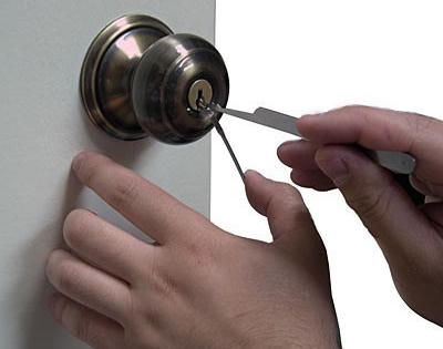 TP HCM: Nghi án cắt khóa vào nhà người khác cưỡng đoạt tài sản