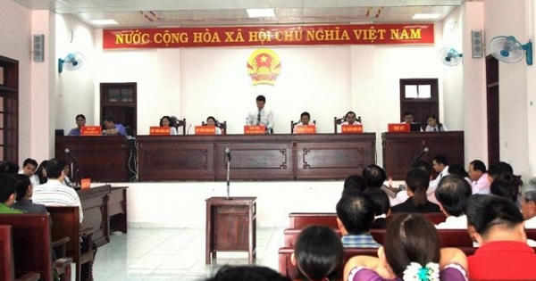 Hoãn xét xử vụ án Công ty cổ phần Lương thực Hậu Giang
