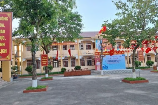 Nam sinh lớp 9 ở Hà Tĩnh bị học sinh lớp 11 đánh đến tử vong