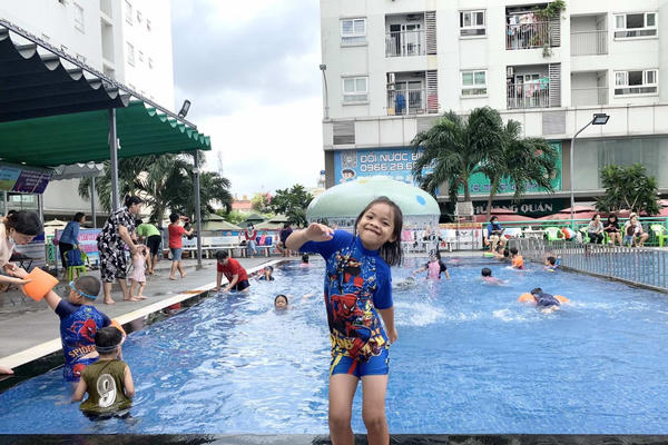 TP HCM tổ chức khóa học bơi miễn phí cho người dân TP HCM tổ chức khóa học bơi miễn phí cho người dân