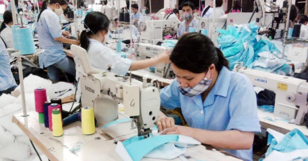 Giảm giờ làm việc – doanh nghiệp lo bị 'tước' lợi thế cạnh tranh