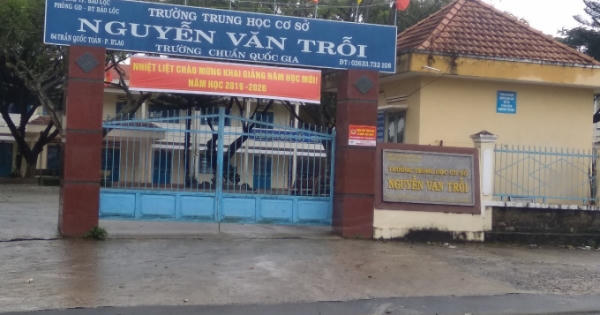 Lâm Đồng: Giáo viên "uất ức" tố cáo Trưởng phòng Giáo dục và Hiệu trưởng trường THCS Nguyễn Văn Trỗi trù dập? Lâm Đồng: Giáo viên "uất ức" tố cáo Trưởng phòng Giáo dục và Hiệu trưởng trường THCS Nguyễn Văn Trỗi trù dập?