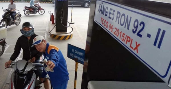 Slide - Điểm tin thị trường: Đề xuất cho bán lại xăng RON 92