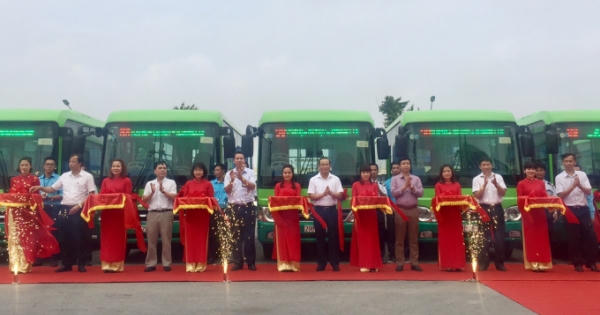 Hà Nội: Tiếp tục thay thế nhiều xe buýt mới chất lượng cao