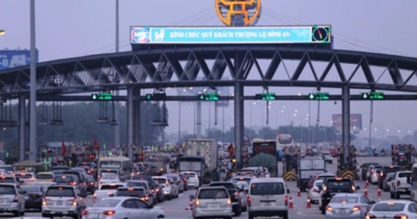 VECE bị phạt vì không xả trạm khi ùn tắc: Lời cảnh báo cho các chủ đầu tư BOT VECE bị phạt vì không xả trạm khi ùn tắc: Lời cảnh báo cho các chủ đầu tư BOT
