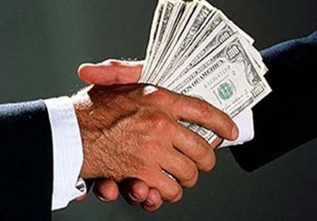 Gây thất thoát gần 8 tỷ, 5 cán bộ huyện lĩnh án