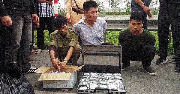 Mang cả va ly ma túy đi qua Thái Bình trong đêm
