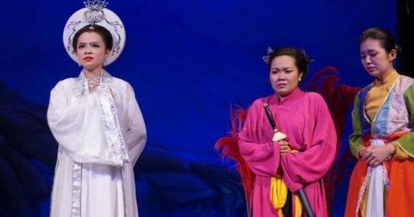 Bay trên cánh mỏng