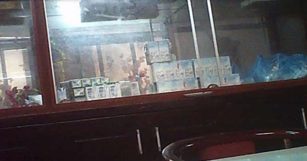 Đẻ thuê giá 700 triệu, thử ADN và nhận con 'liền tay' Đẻ thuê giá 700 triệu, thử ADN và nhận con 'liền tay'