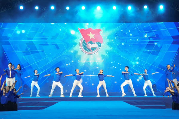 12 tập thể tiêu biểu nhận giải thưởng Hồ Hảo Hớn 2024