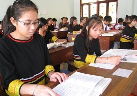 Có bằng cử nhân theo diện cử tuyển, nhưng…không được xếp việc làm