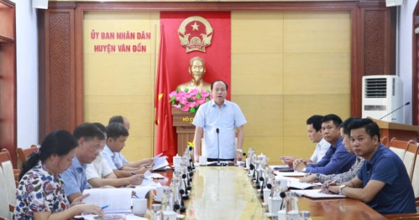 Đánh thức tiềm năng nơi huyện đảo Vân Đồn Đánh thức tiềm năng nơi huyện đảo Vân Đồn