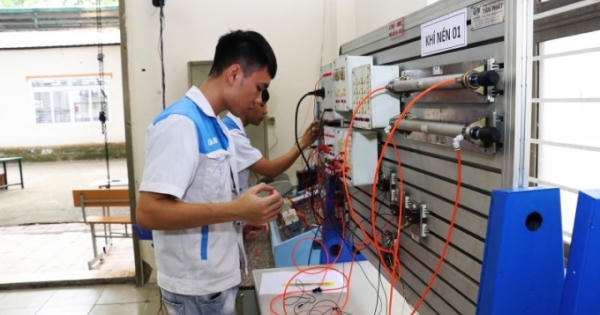 Hà Nội: Học sinh, sinh viên cơ sở giáo dục nghề nghiệp đi học từ 14/2