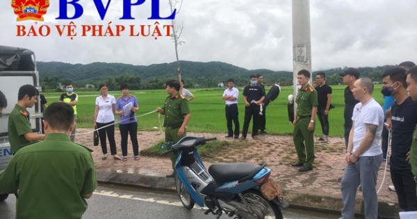 Cận cảnh đối tượng Lường Văn Hùng diễn lại hành vi giết, hiếp nữ sinh giao gà