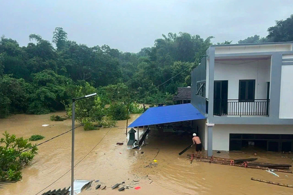 Siêu bão Ragasa chưa tan, Việt Nam lại nguy cơ đón tiếp cơn bão số 10