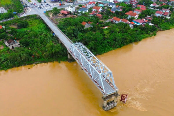 Phê duyệt 635 tỷ đồng từ dự phòng Ngân sách xây cầu Phong Châu mới