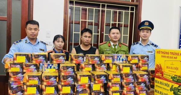 Nghệ An tạm giữ 127,1 kg pháo nổ khi đang trên đường đi tiêu thụ