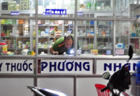 Vào xin thuốc rồi chém chết chủ tiệm thuốc