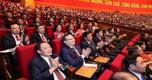 Góp ý xây dựng văn kiện Đại hội XIII: Mong muốn dân tộc ta ngày càng cường thịnh, trường tồn