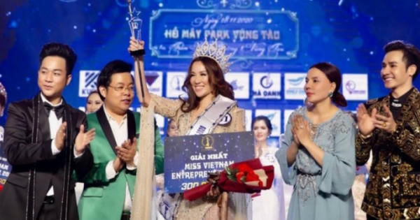 Lại lùm xùm thi hoa hậu “chui”