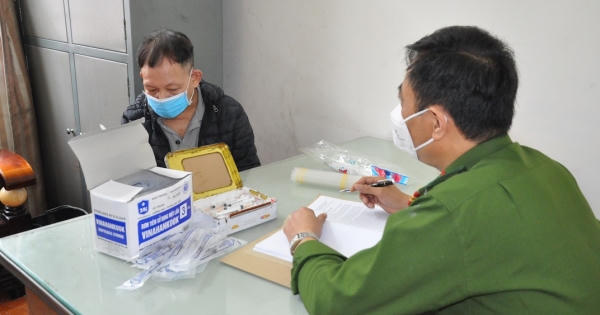 Hải Dương: Bắt đối tượng ma tuý nguy hiểm, cho cả con nghiện sử dụng ngay tại nhà mình