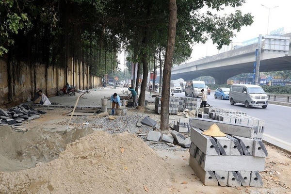 Hà Nội tạm dừng đào đường, vỉa hè phục vụ Quốc khánh và kỷ niệm Cách mạng tháng Tám