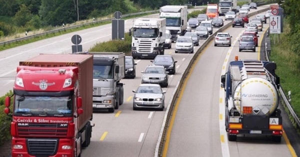 Bộ GTVT xây dựng hai phương án mở lại vận tải sau giãn cách
