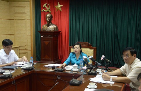 Bệnh nhân mắc sốt xuất huyết tiếp tục tăng: Bộ Y tế họp khẩn Bệnh nhân mắc sốt xuất huyết tiếp tục tăng: Bộ Y tế họp khẩn