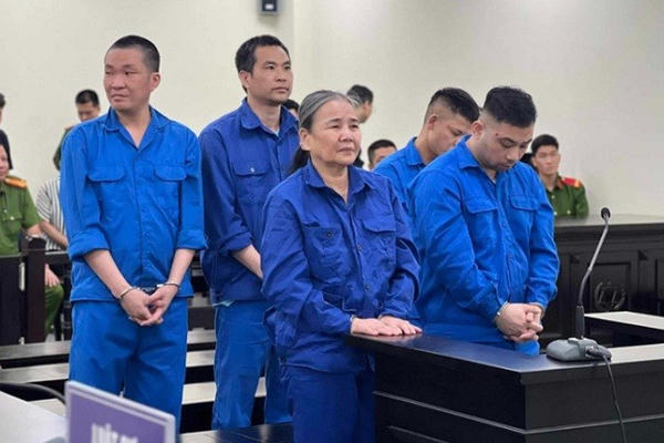 Phân biệt không tố giác tội phạm và đồng phạm