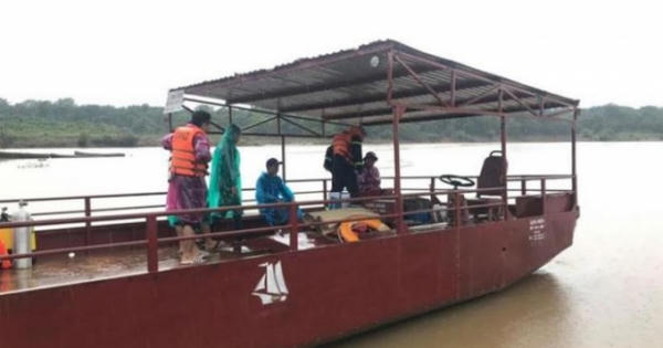 Lật thuyền trên sông, 1 người mất tích