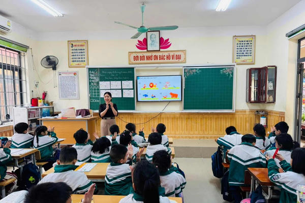 Nghệ An: Giao 43.094 biên chế cho các trường học trực thuộc xã, phường Nghệ An: Giao 43.094 biên chế cho các trường học trực thuộc xã, phường