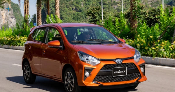 Giá xe ô tô hôm nay 25/9: Toyota Wigo có giá thấp nhất ở mức 352 triệu động