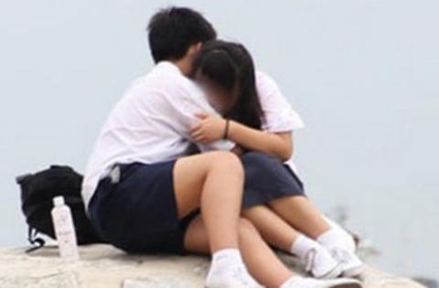 Cà Mau: Nghi vấn nữ sinh lớp 8 mang thai với nam sinh lớp 7 cùng trường