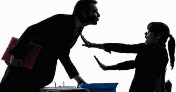Xử lý quấy rối tình dục tại nơi làm việc: Không được chấp nhận lời bào chữa của thủ phạm! Xử lý quấy rối tình dục tại nơi làm việc: Không được chấp nhận lời bào chữa của thủ phạm!