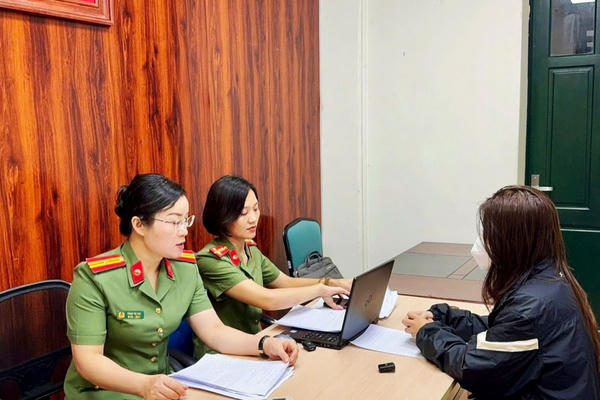 Xử phạt người mạo danh TAND Cấp cao tại Hà Nội chuyển 200 nghìn ủng hộ bão lũ